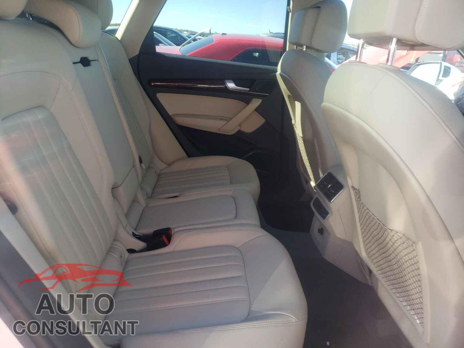 AUDI Q5 2018 - WA1BNAFYXJ2131224