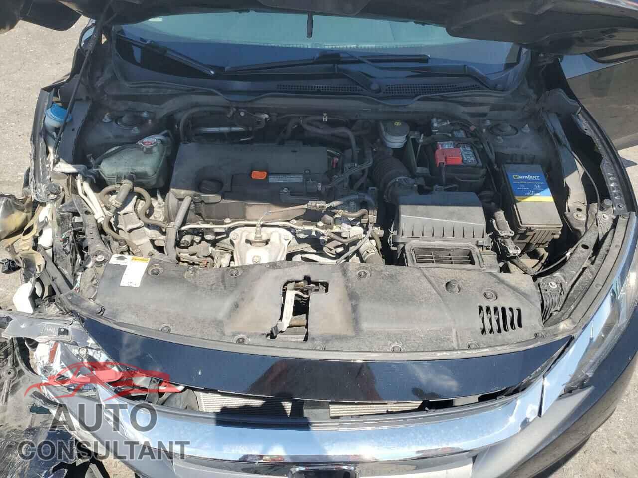 HONDA CIVIC 2017 - 2HGFC2F58HH519175