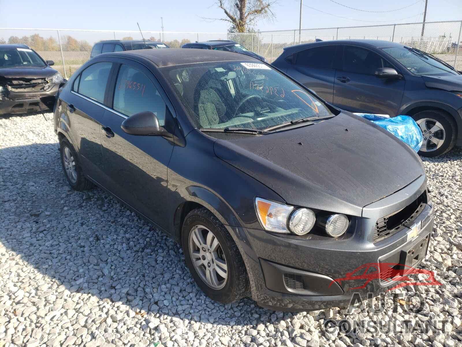 CHEVROLET SONIC 2016 - 1G1JC5SH7G4130851