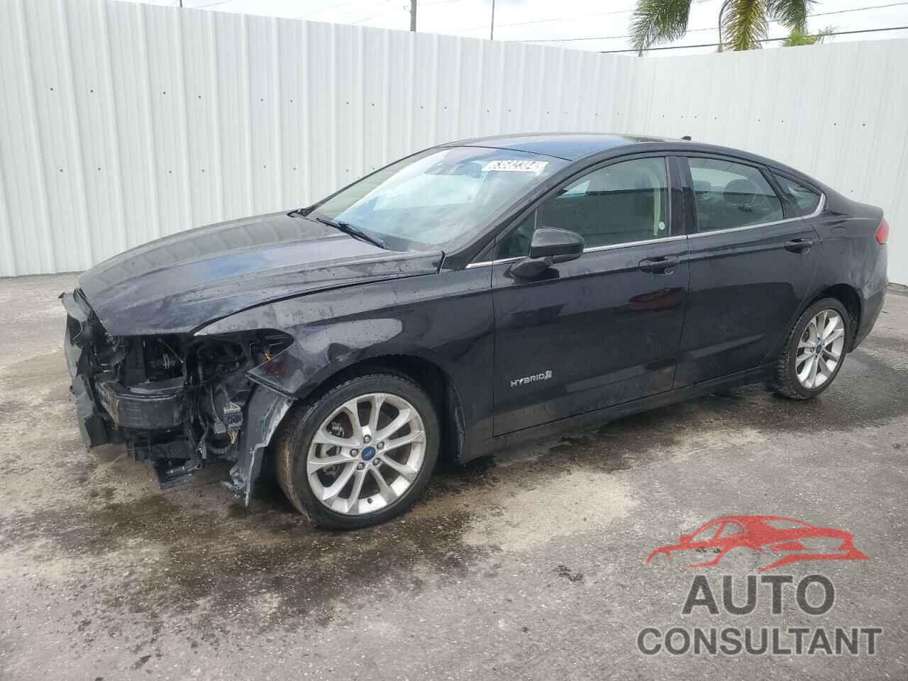 FORD FUSION 2019 - 3FA6P0LU8KR261793