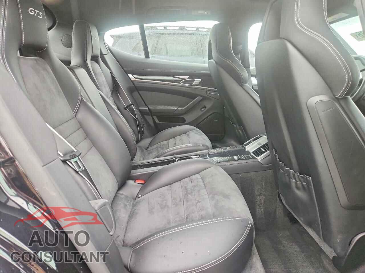 PORSCHE PANAMERA 2016 - WP0AF2A71GL080802