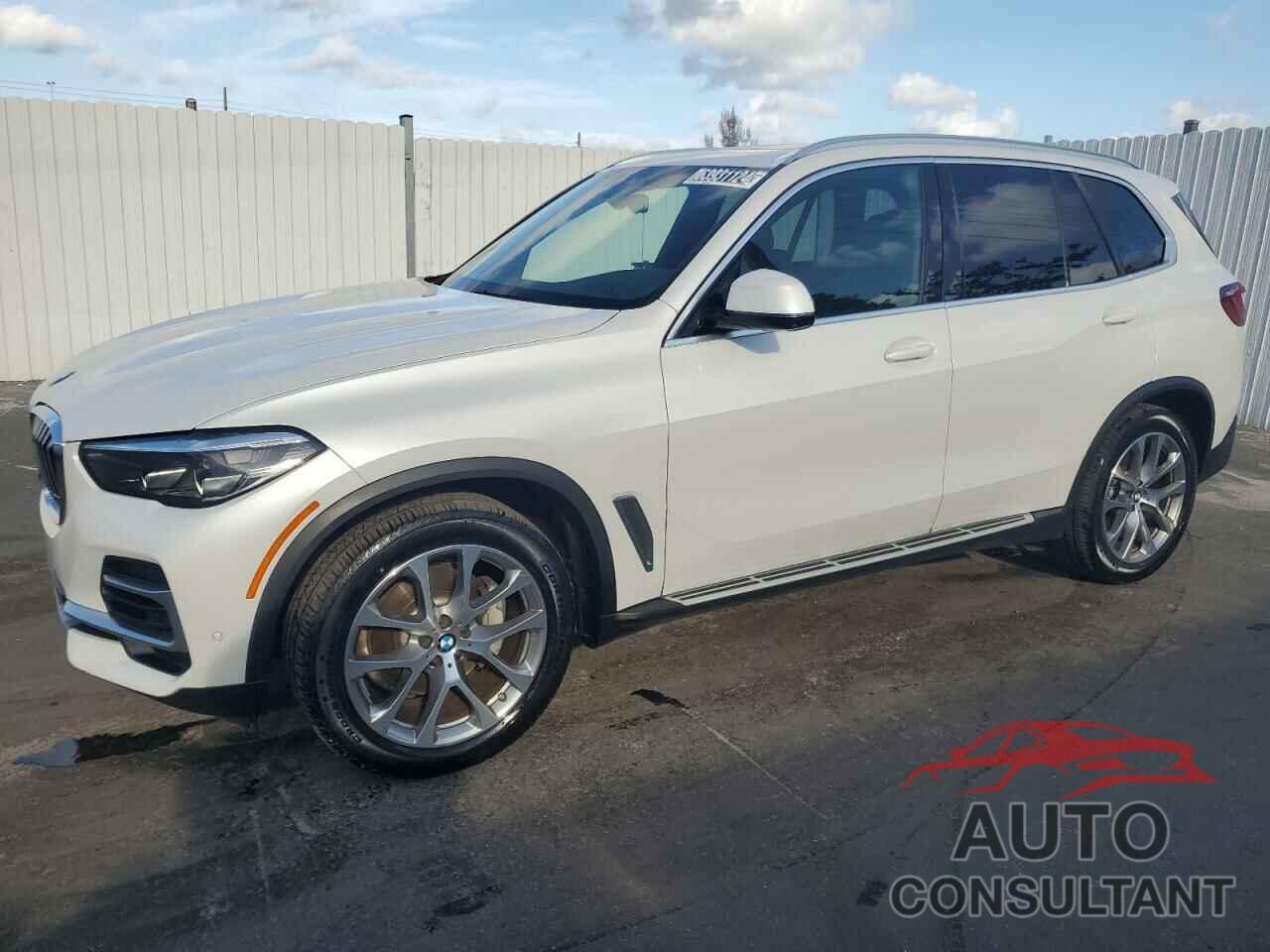 BMW X5 2023 - 5UXCR6C00P9P82984