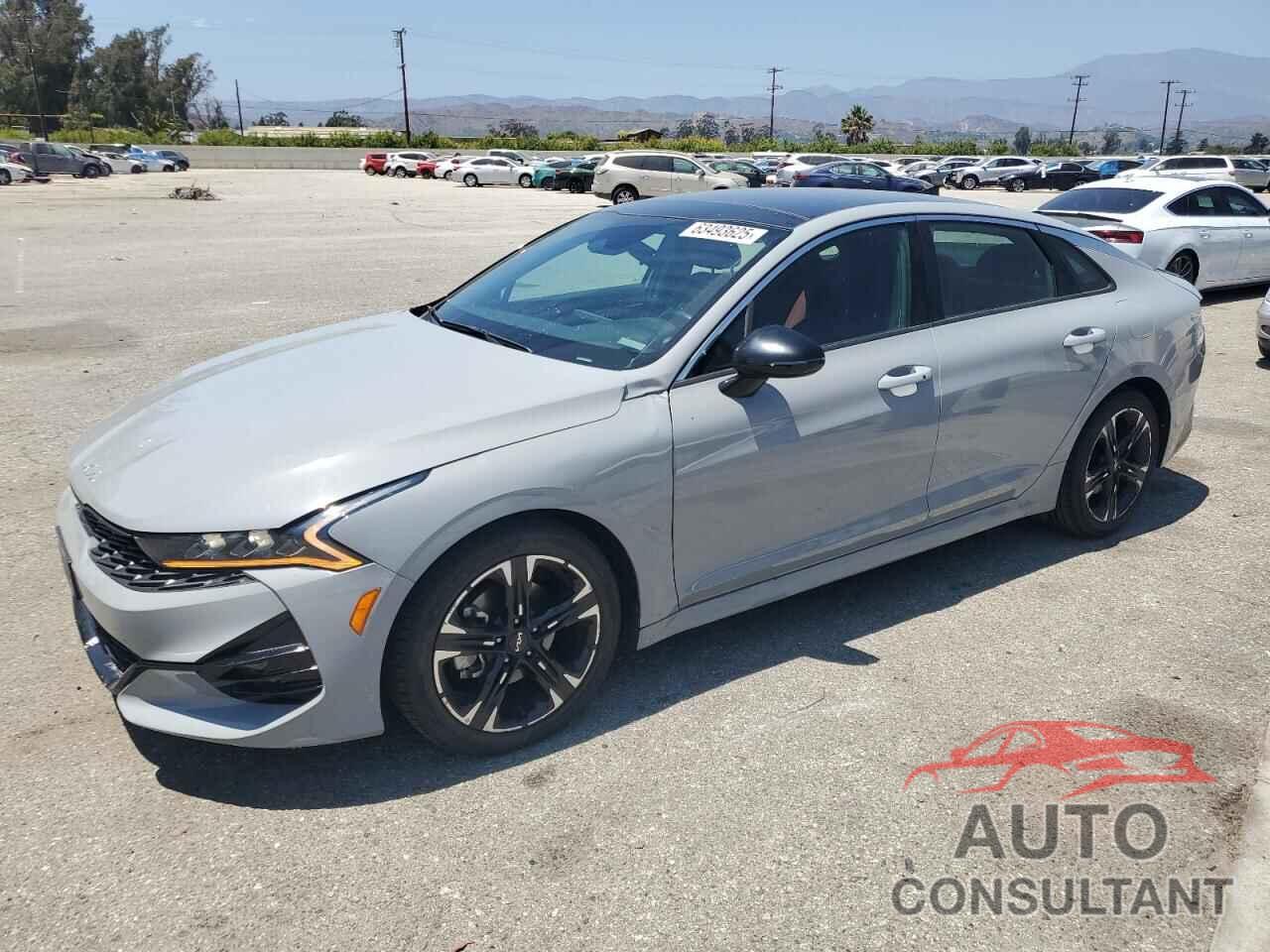 KIA K5 2022 - 5XXG64J25NG155850