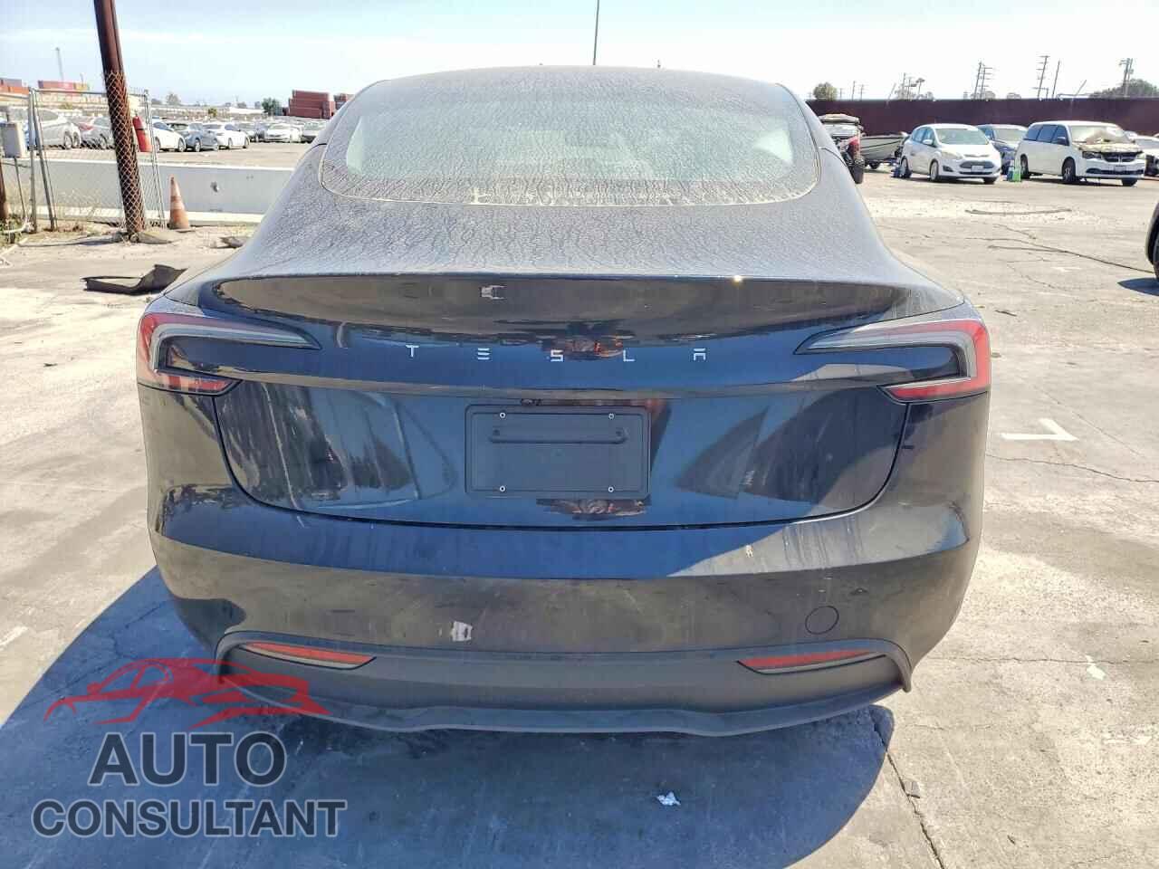 TESLA MODEL 3 2025 - 5YJ3E1EA8SF980927