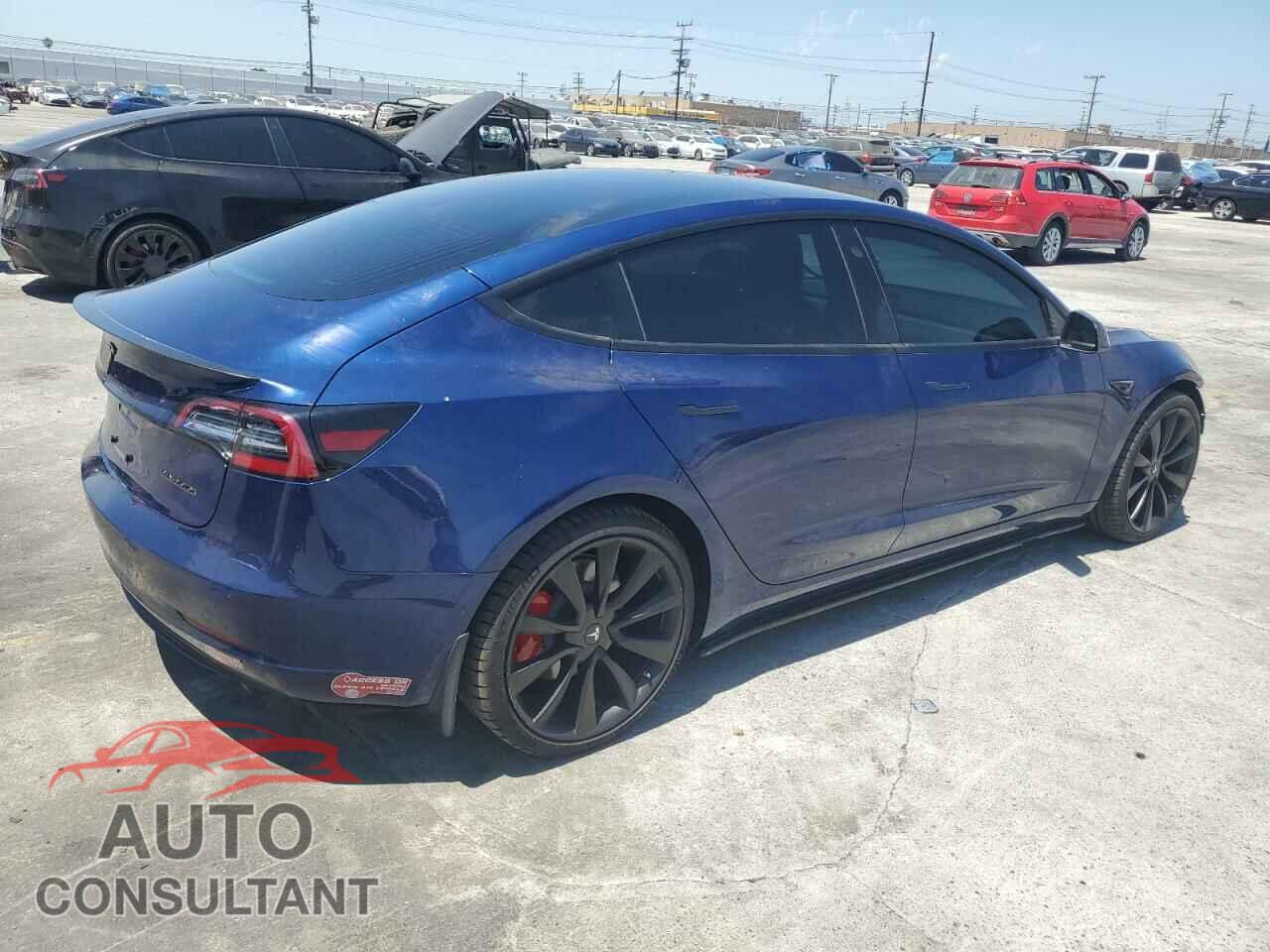 TESLA MODEL 3 2018 - 5YJ3E1EB6JF084150
