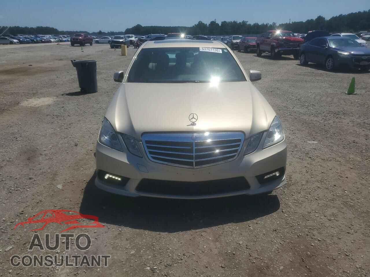 MERCEDES-BENZ E-CLASS 2011 - WDDHF2EB0BA509760