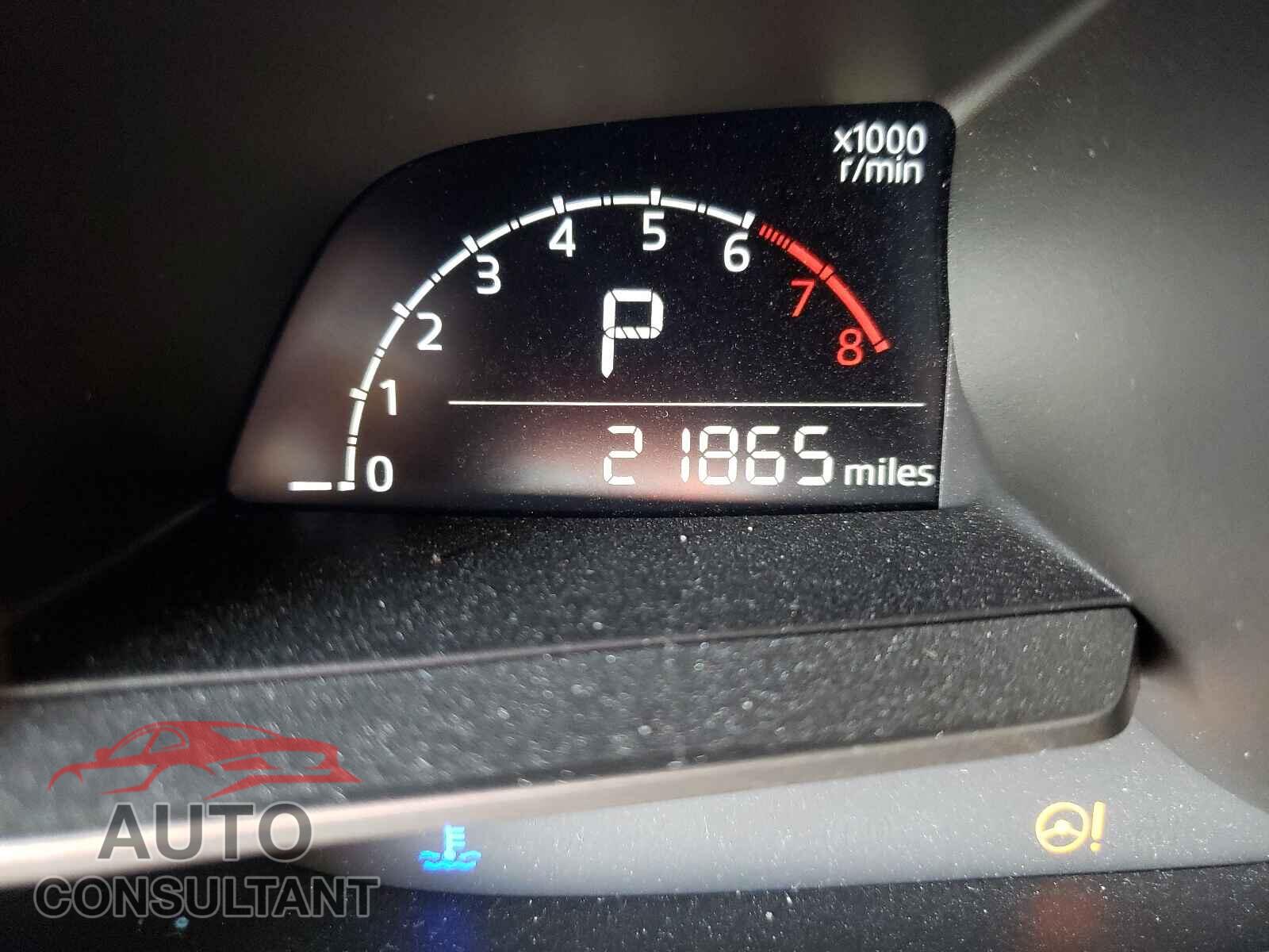 MAZDA 3 2018 - 3MZBN1L35JM242588