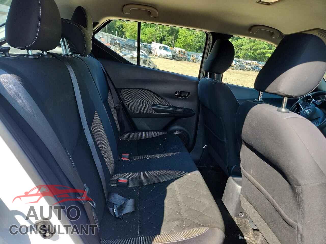 NISSAN KICKS 2019 - 3N1CP5CU3KL536566