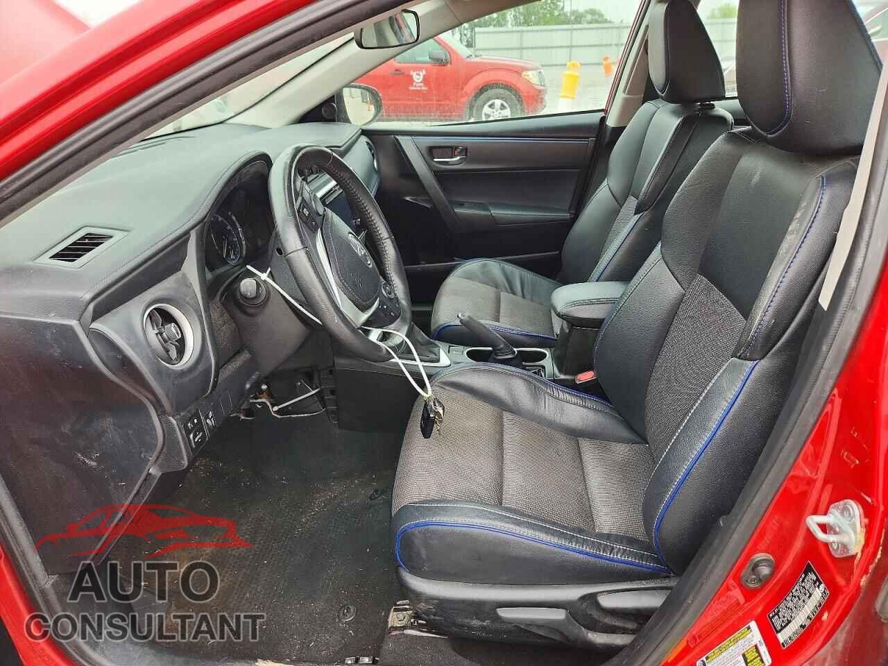 TOYOTA COROLLA 2017 - 5YFBURHE9HP724983