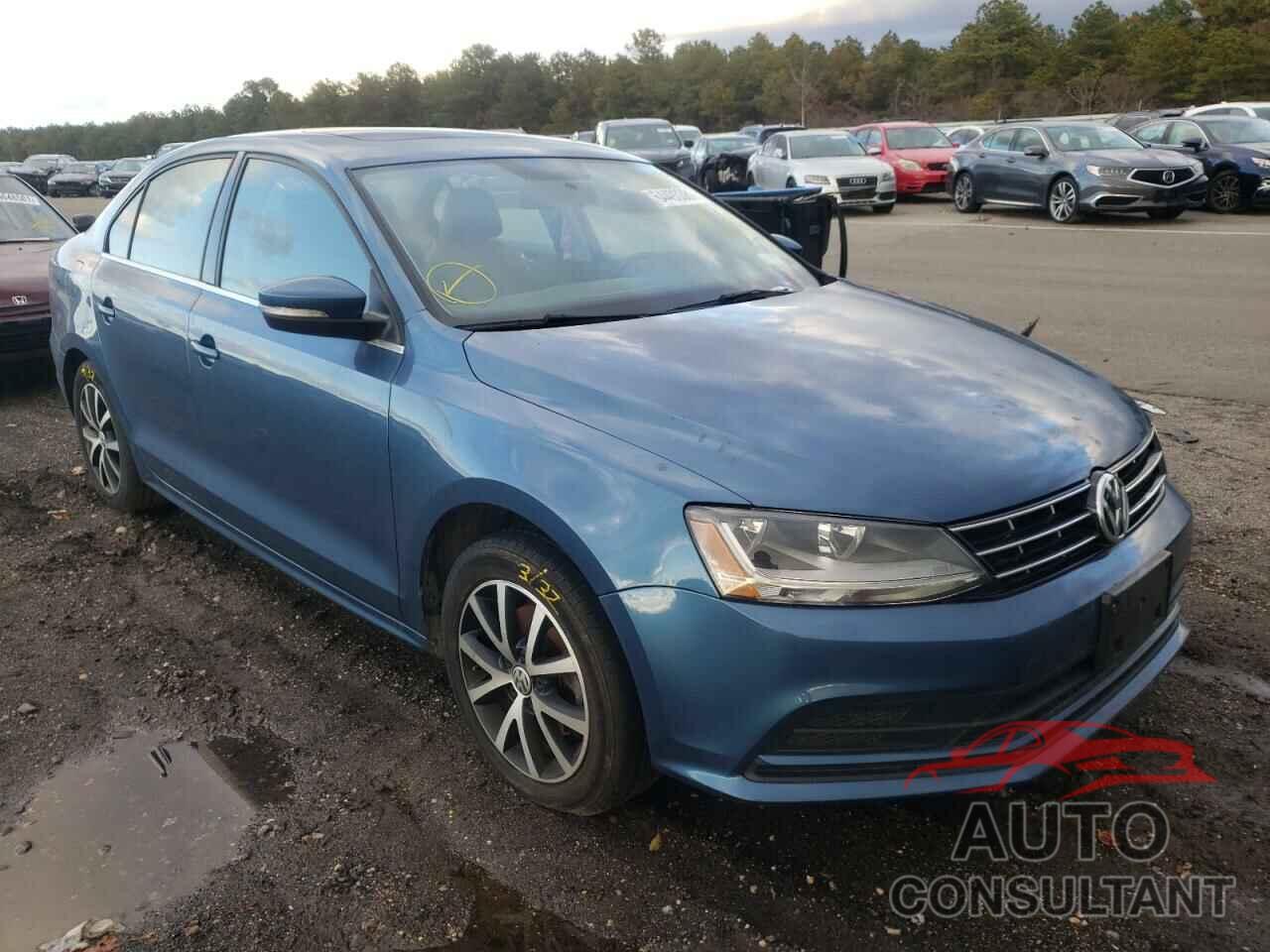VOLKSWAGEN JETTA 2018 - 3VWDB7AJXJM204330