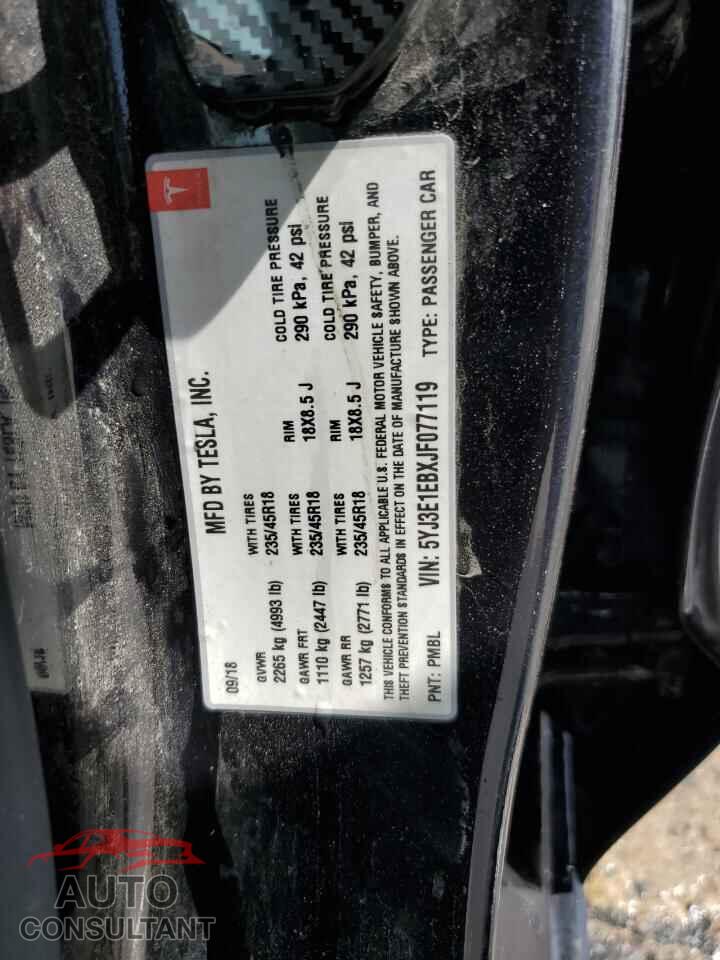 TESLA MODEL 3 2018 - 5YJ3E1EBXJF077119