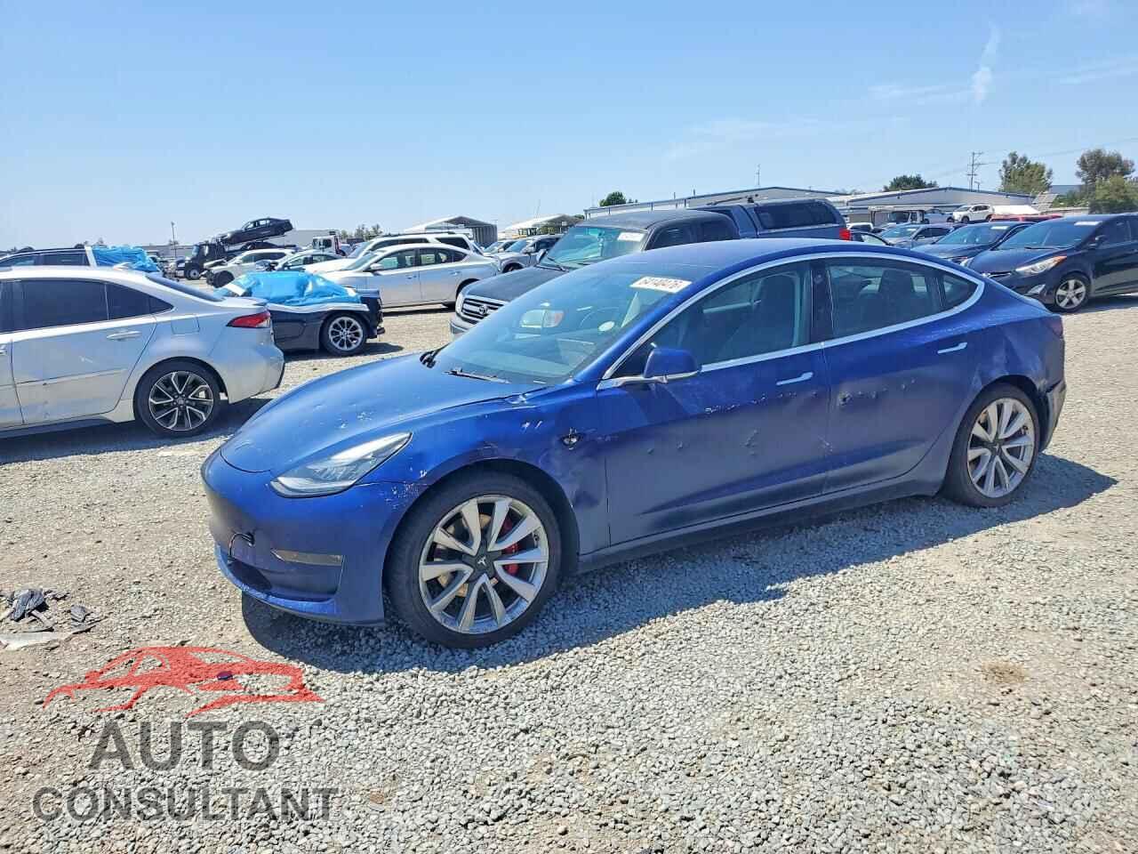 TESLA MODEL 3 2018 - 5YJ3E1EAXJF008101