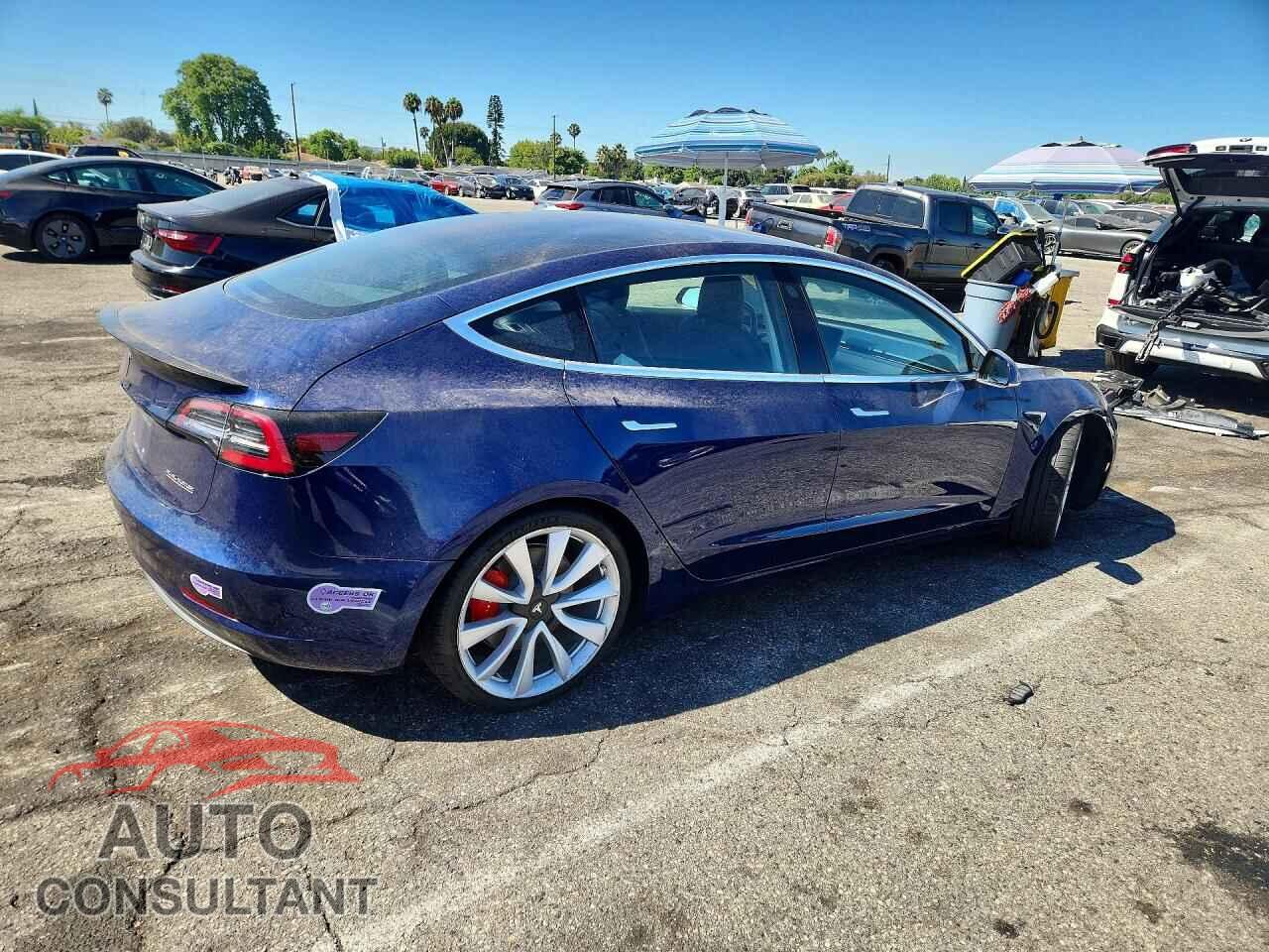 TESLA MODEL 3 2018 - 5YJ3E1EB2JF083903
