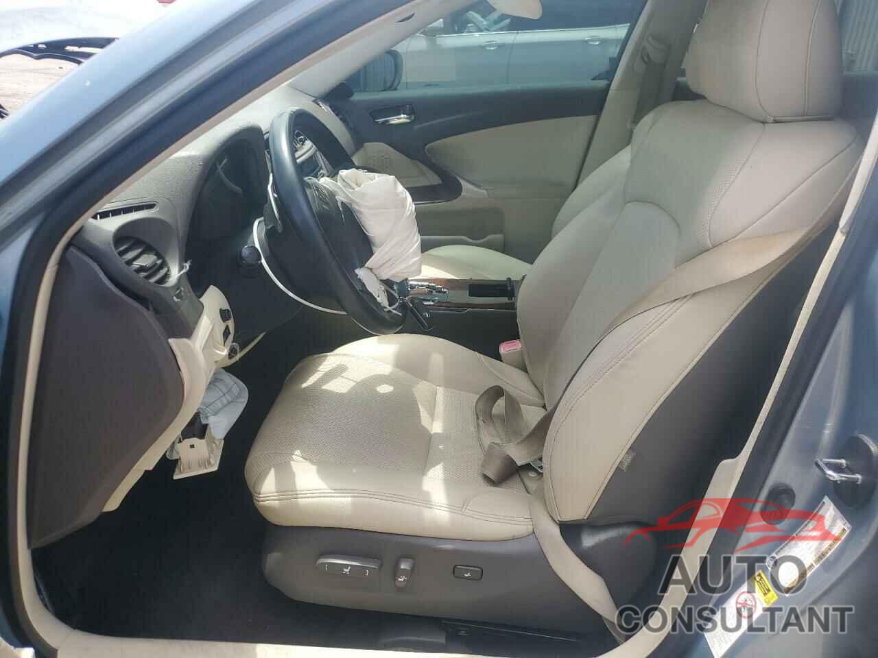 LEXUS IS 2010 - JTHBF5C21A5117610