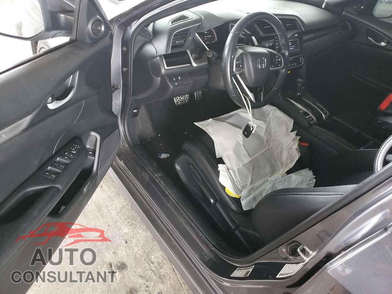 HONDA CIVIC 2019 - 2HGFC2F83KH522969