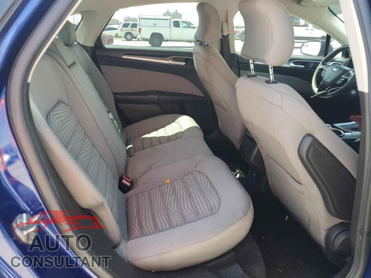 FORD FUSION 2016 - 3FA6P0G75GR297002