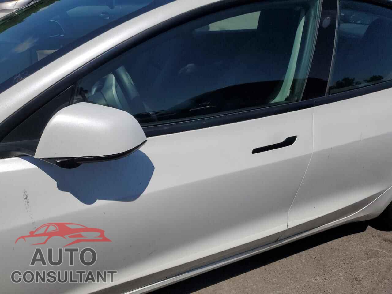 TESLA MODEL 3 2021 - 5YJ3E1EA4MF082702