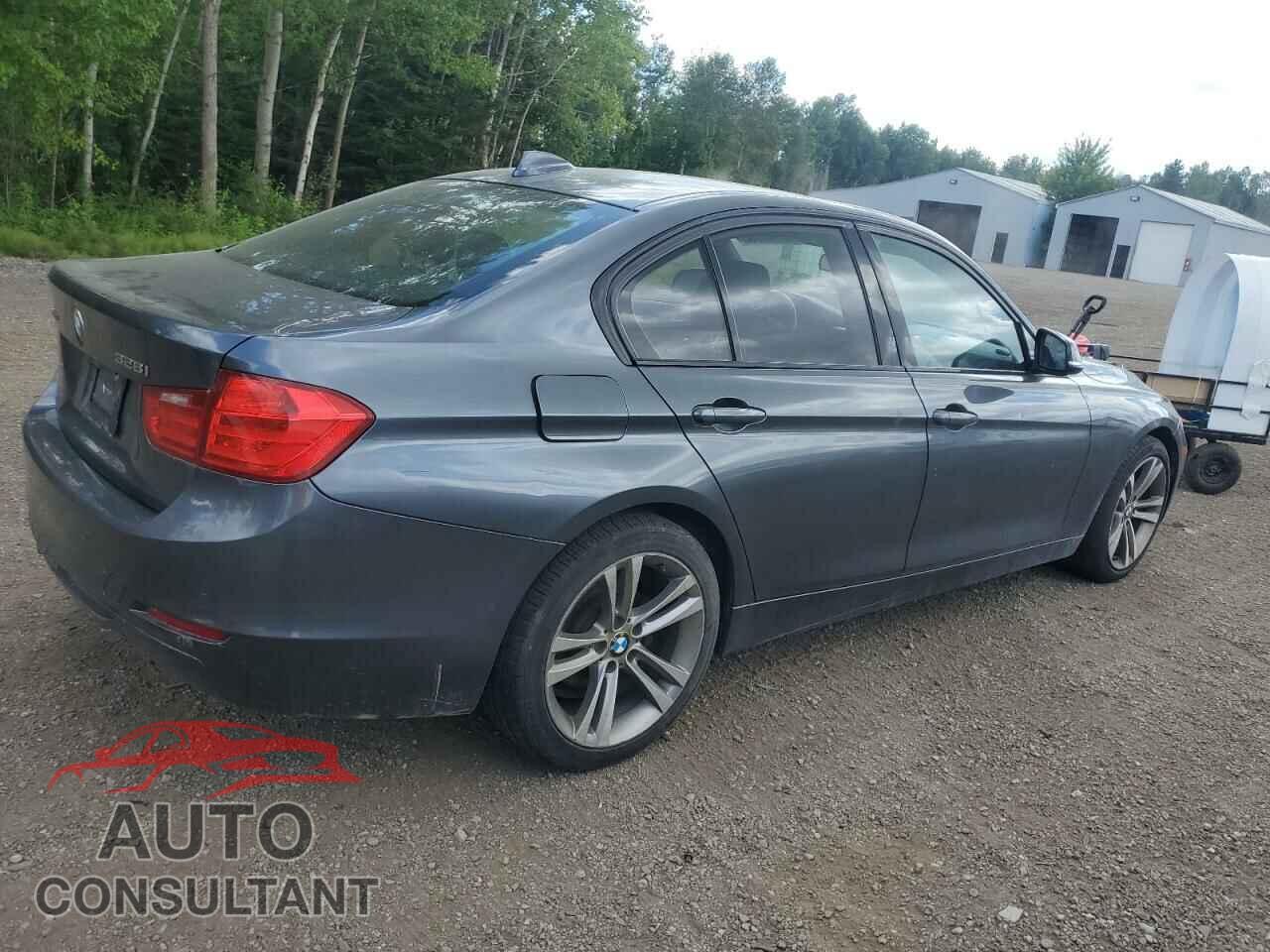 BMW 3 SERIES 2013 - WBA3B3C54DF535624