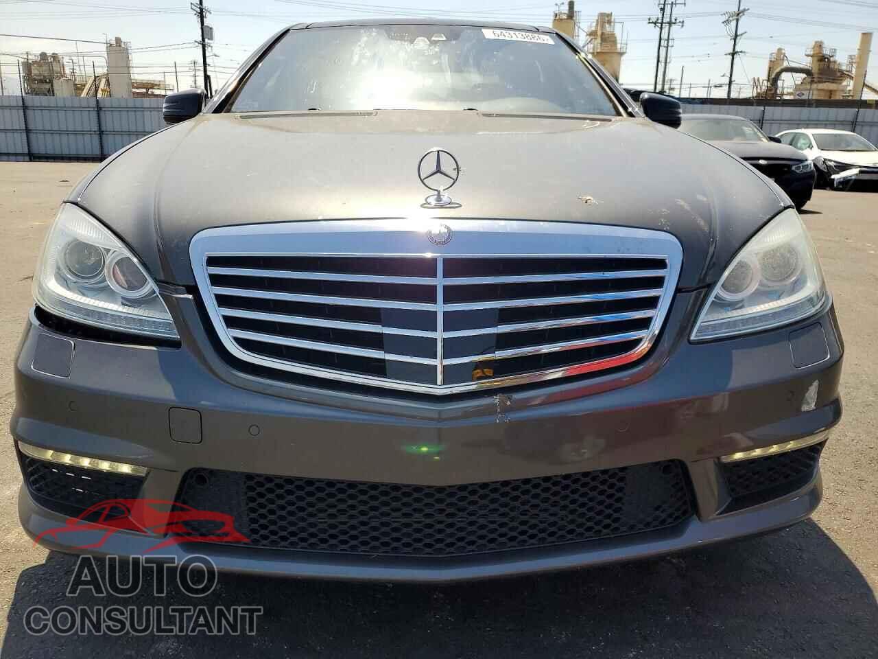 MERCEDES-BENZ S-CLASS 2011 - WDDNG7EB7BA384530