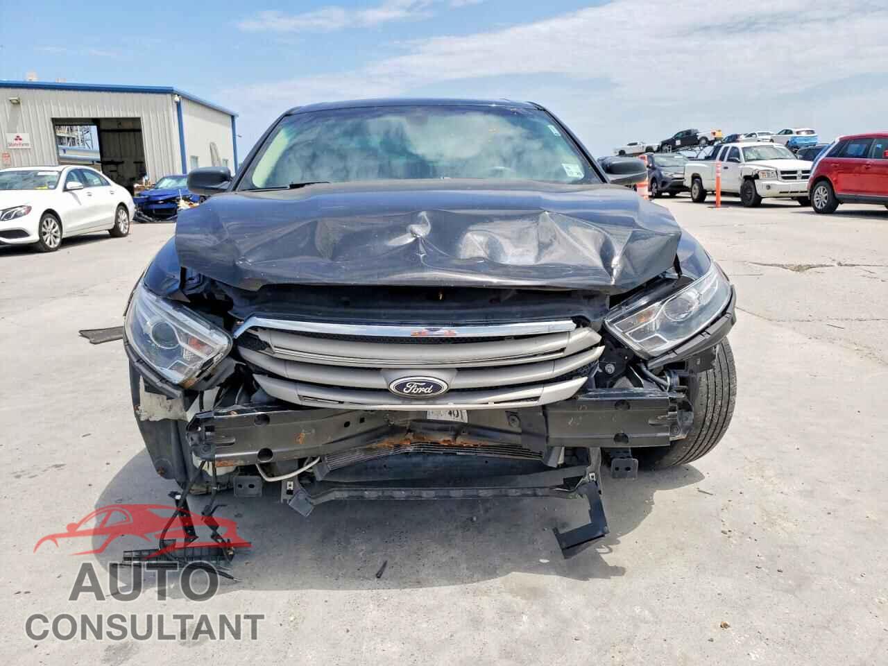 FORD TAURUS 2015 - 1FAHP2D81FG173011