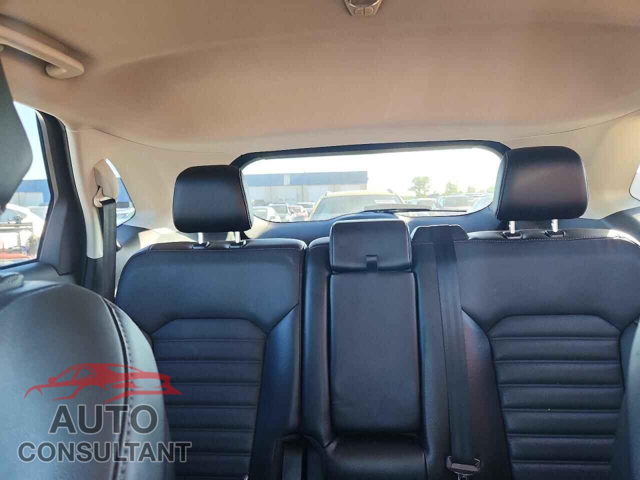 FORD EDGE 2018 - 2FMPK4J84JBB62391