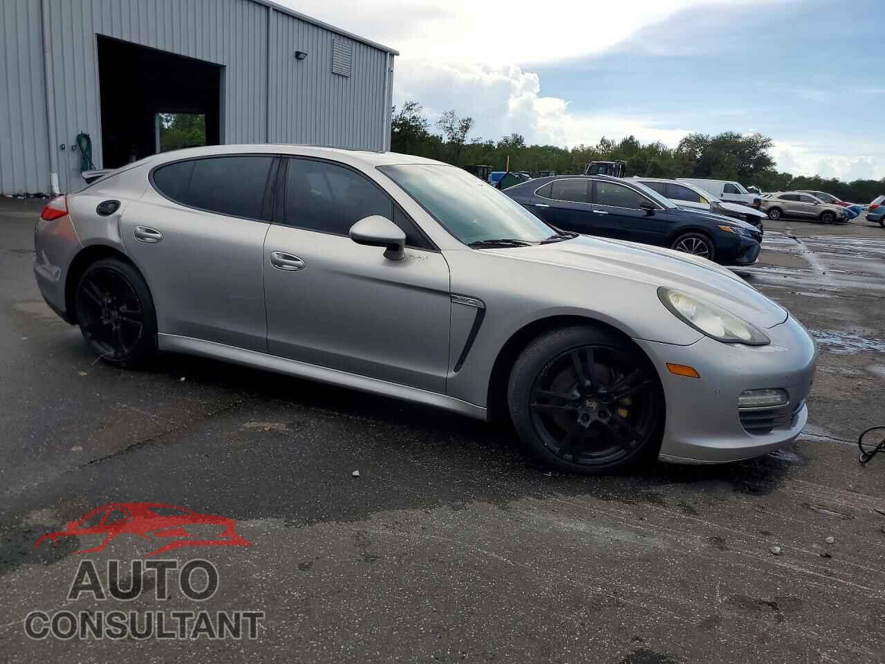PORSCHE PANAMERA 2011 - WP0AA2A74BL011190
