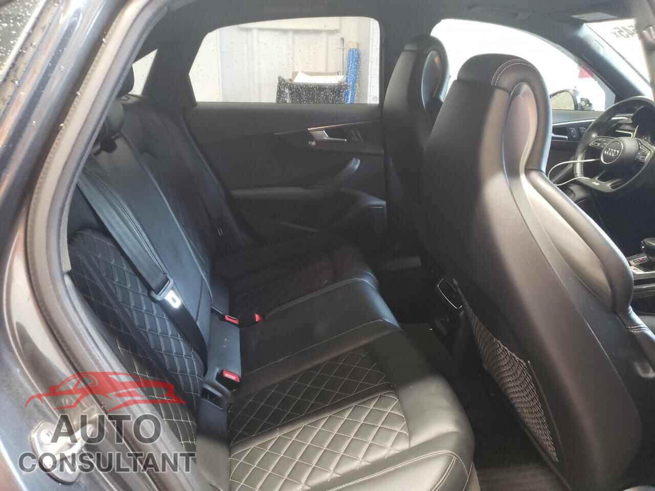 AUDI S4/RS4 2018 - WAUB4AF40JA223032