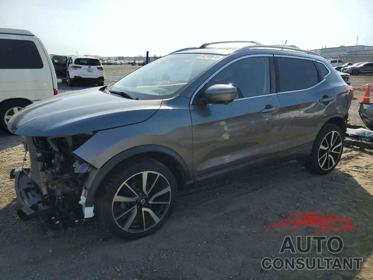 NISSAN ROGUE 2017 - JN1BJ1CR4HW131689