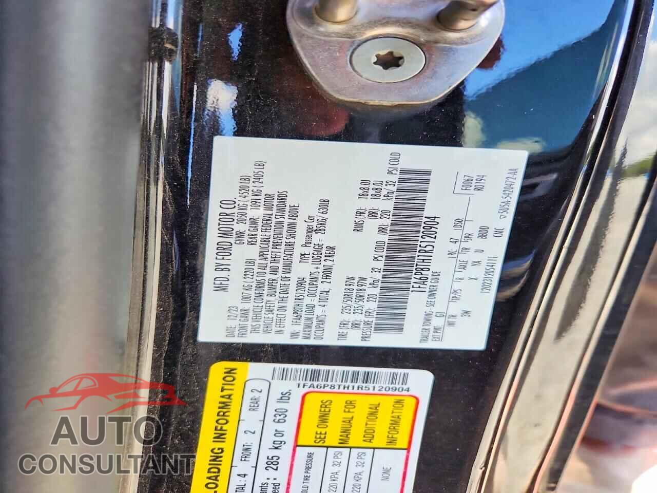 FORD MUSTANG 2024 - 1FA6P8TH1R5120904