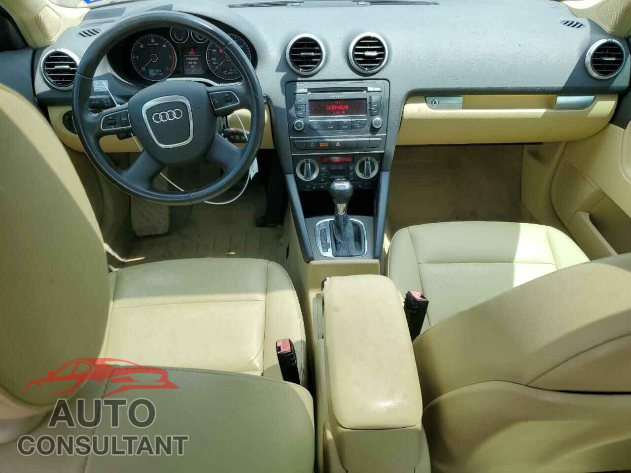 AUDI A3 2012 - WAUBJAFM8CA147278