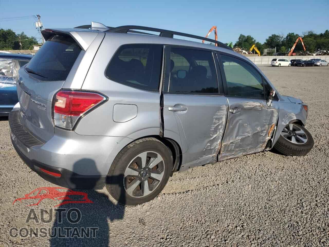SUBARU FORESTER 2017 - JF2SJAEC0HH559447
