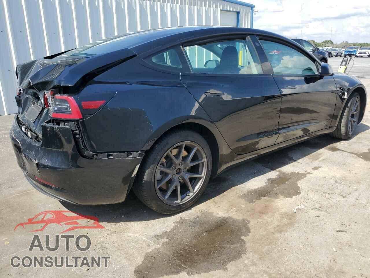 TESLA MODEL 3 2022 - 5YJ3E1EA2NF290823