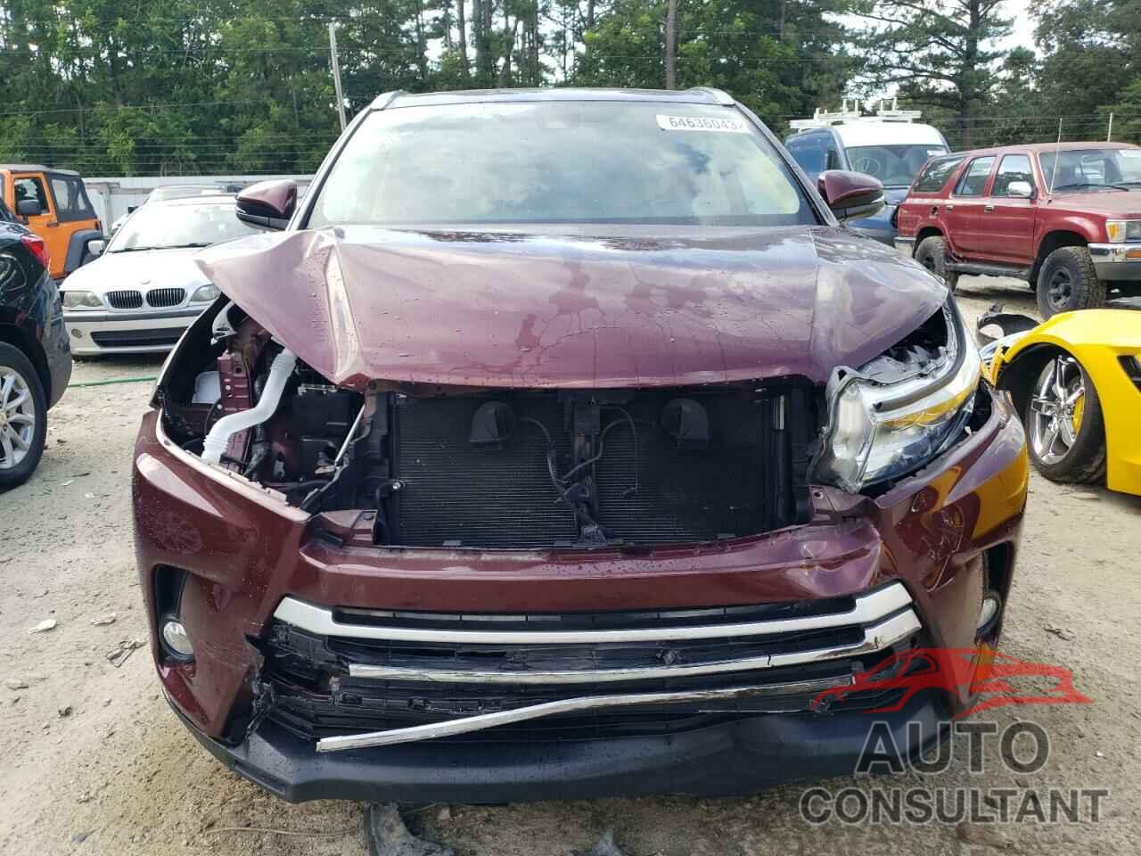 TOYOTA HIGHLANDER 2018 - 5TDJZRFH7JS489832