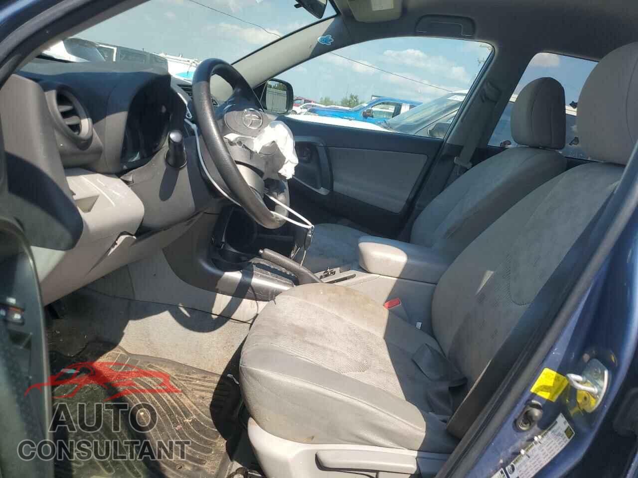TOYOTA RAV4 2011 - 2T3BF4DV9BW158081