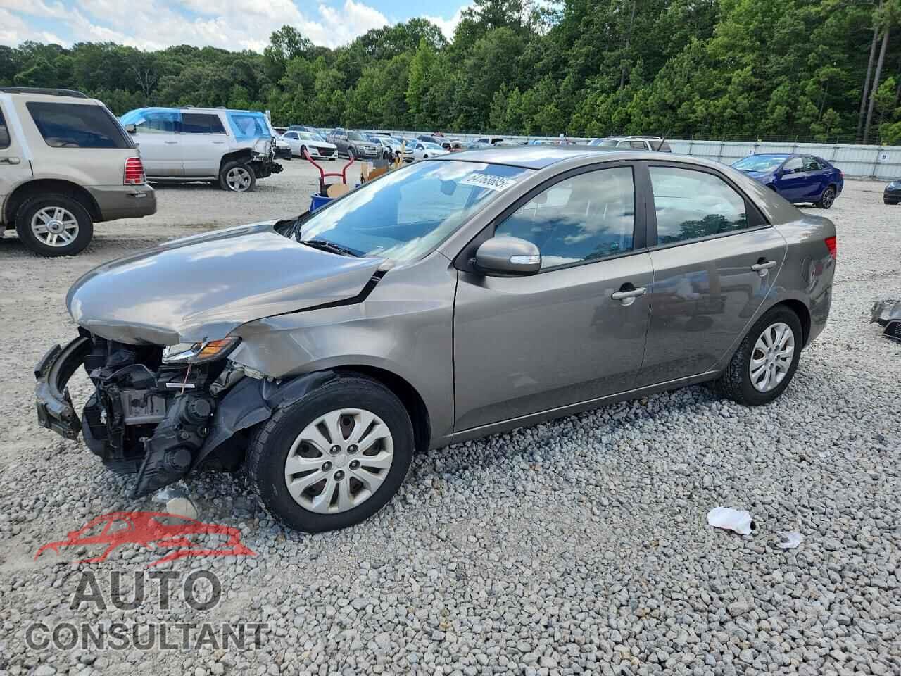 KIA FORTE 2010 - KNAFU4A22A5082112