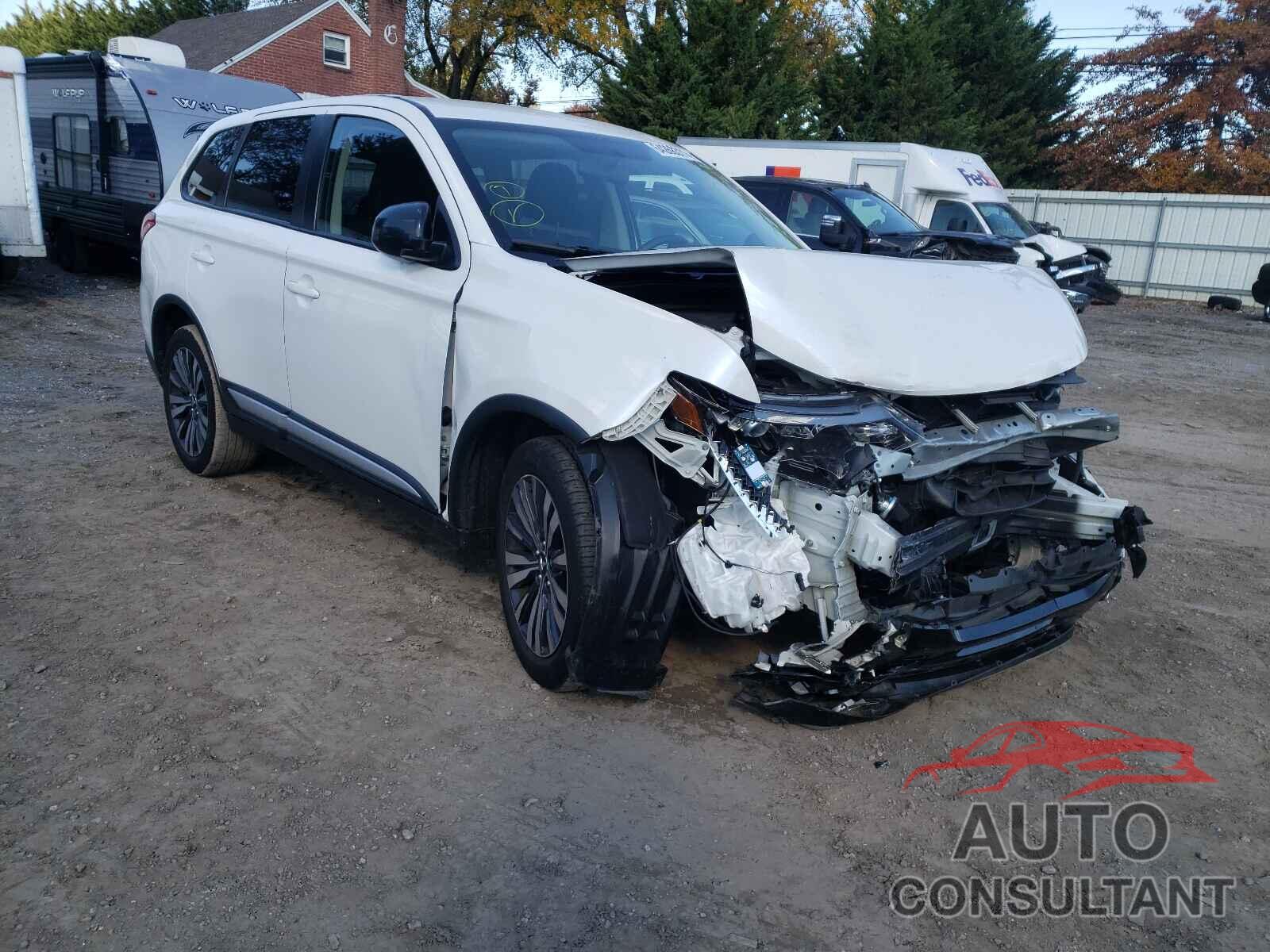 MITSUBISHI OUTLANDER 2019 - JA4AD2A33KZ008468