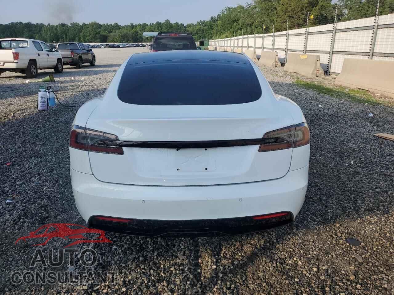 TESLA MODEL S 2022 - 5YJSA1E53NF465509