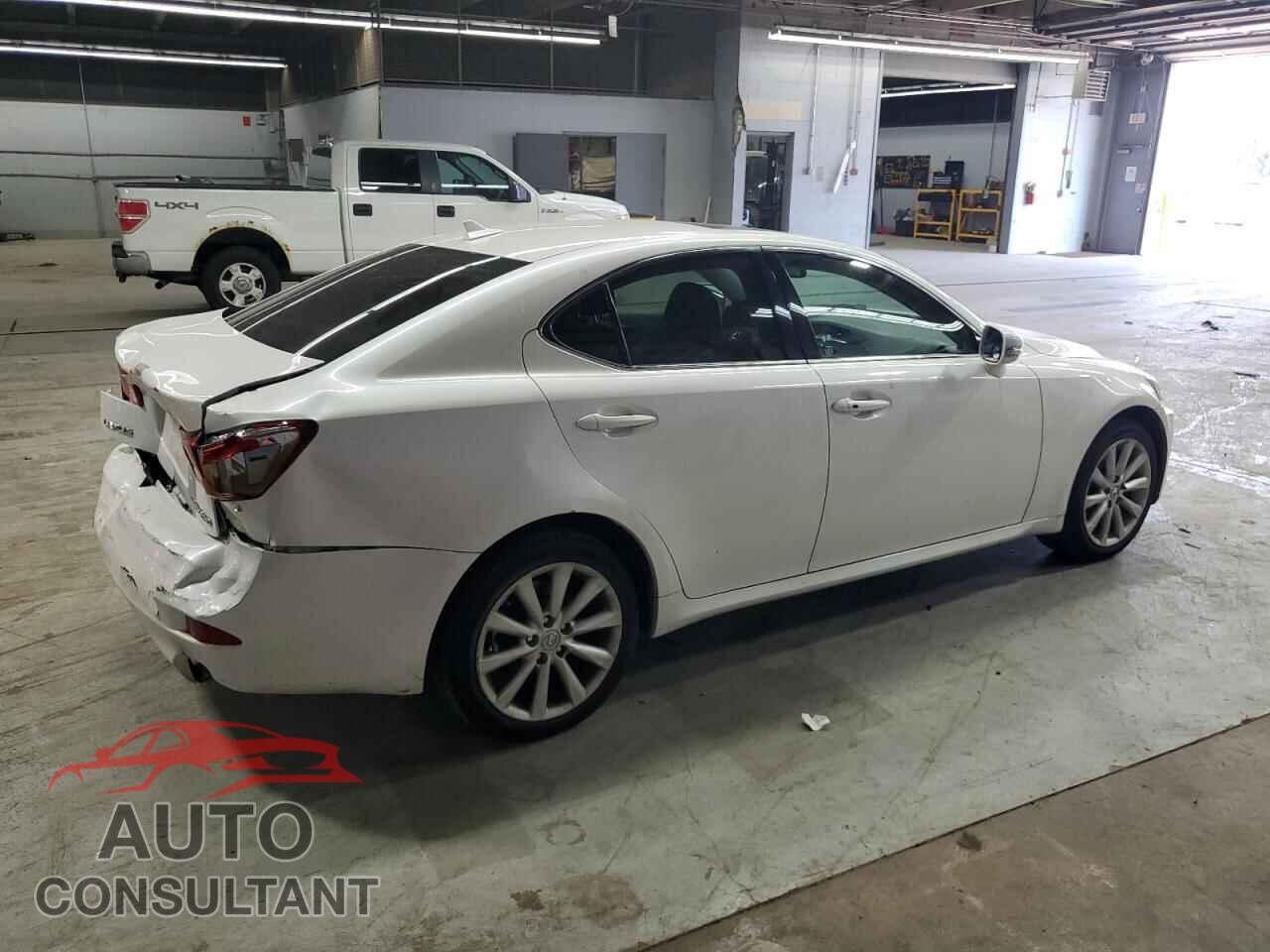 LEXUS IS 2009 - JTHCK262395034850