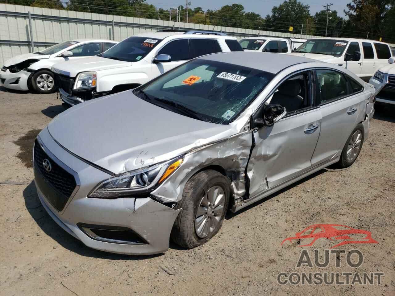 HYUNDAI SONATA 2016 - KMHE24L13GA028547