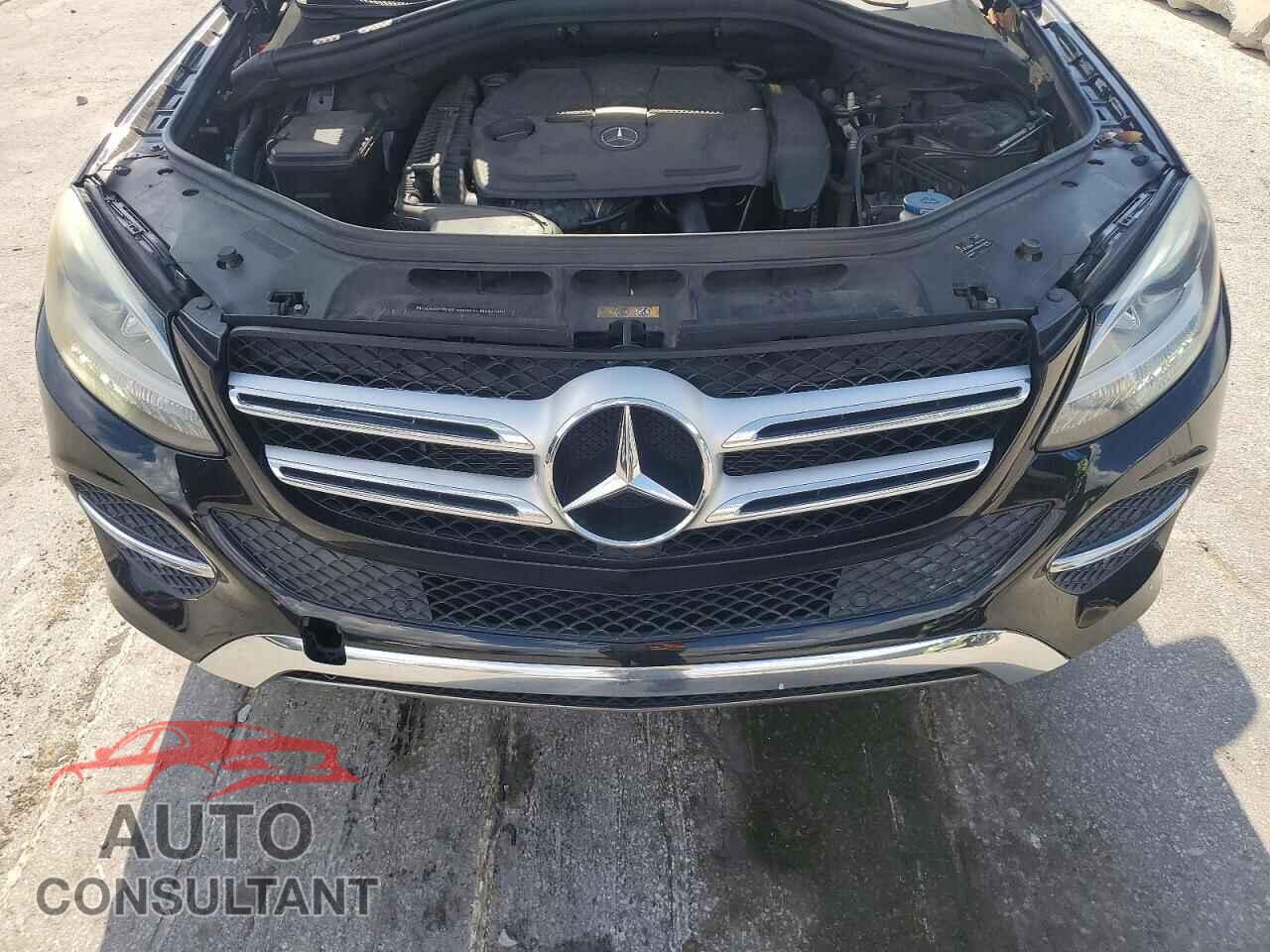 MERCEDES-BENZ GLE-CLASS 2016 - 4JGDA5JB4GA682683