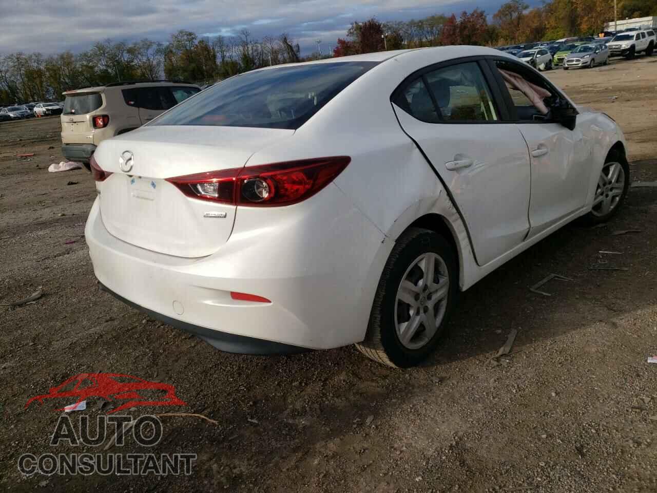 MAZDA 3 2018 - 3MZBN1U79JM162020