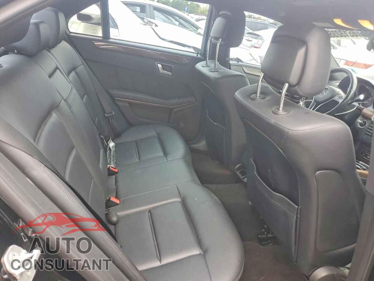 MERCEDES-BENZ E-CLASS 2013 - WDDHF8JB0DA738712
