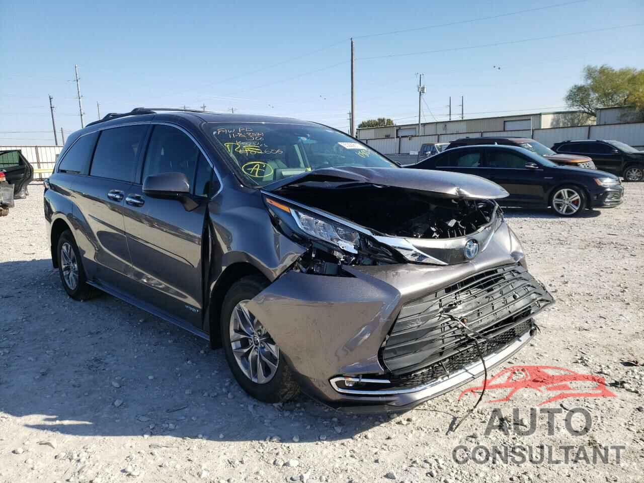 TOYOTA SIENNA 2021 - 5TDYRKEC2MS050232