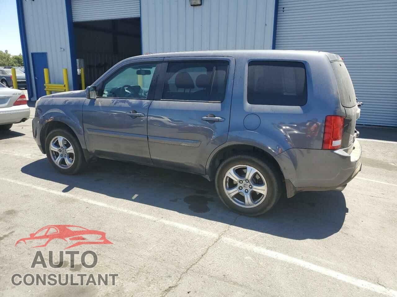 HONDA PILOT 2015 - 5FNYF4H51FB034306