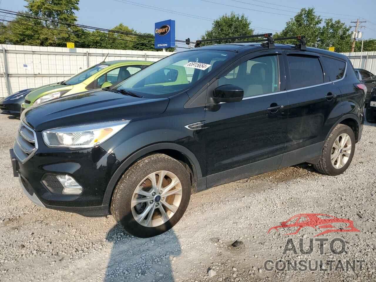 FORD ESCAPE 2017 - 1FMCU9GD0HUD94873