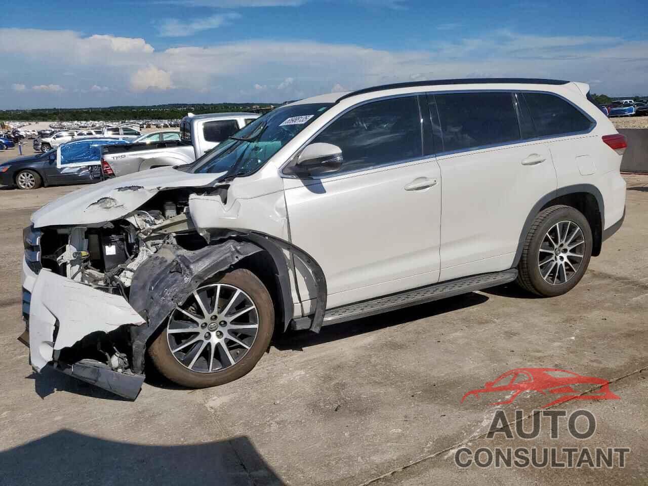 TOYOTA HIGHLANDER 2017 - 5TDKZRFH4HS510165