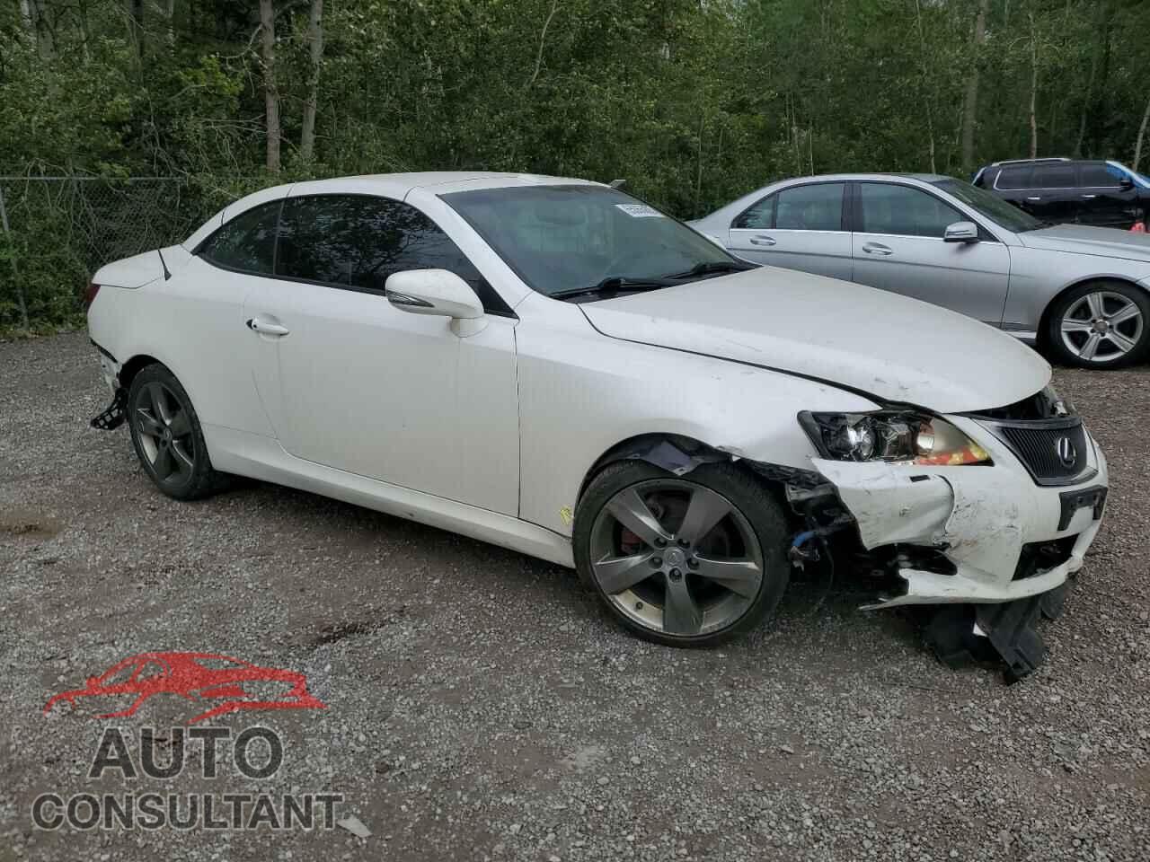 LEXUS IS 2011 - JTHFF2C28B2518526
