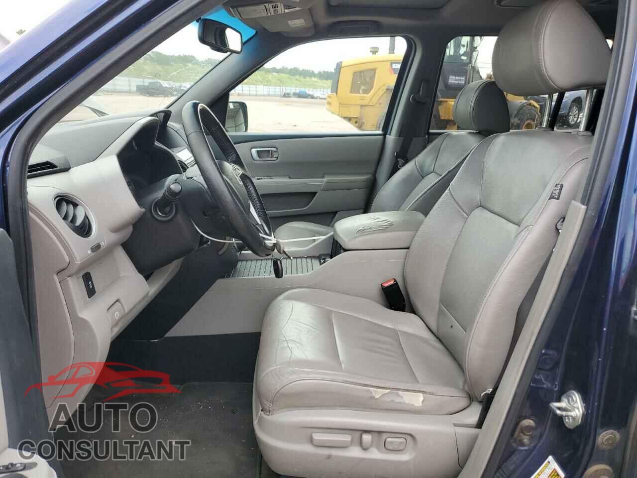 HONDA PILOT 2013 - 5FNYF4H65DB070375