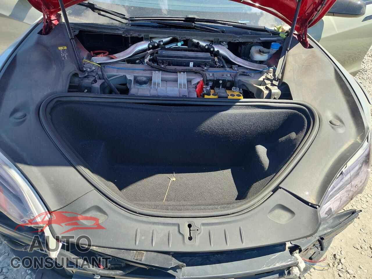 TESLA MODEL S 2018 - 5YJSA1E46JF263202