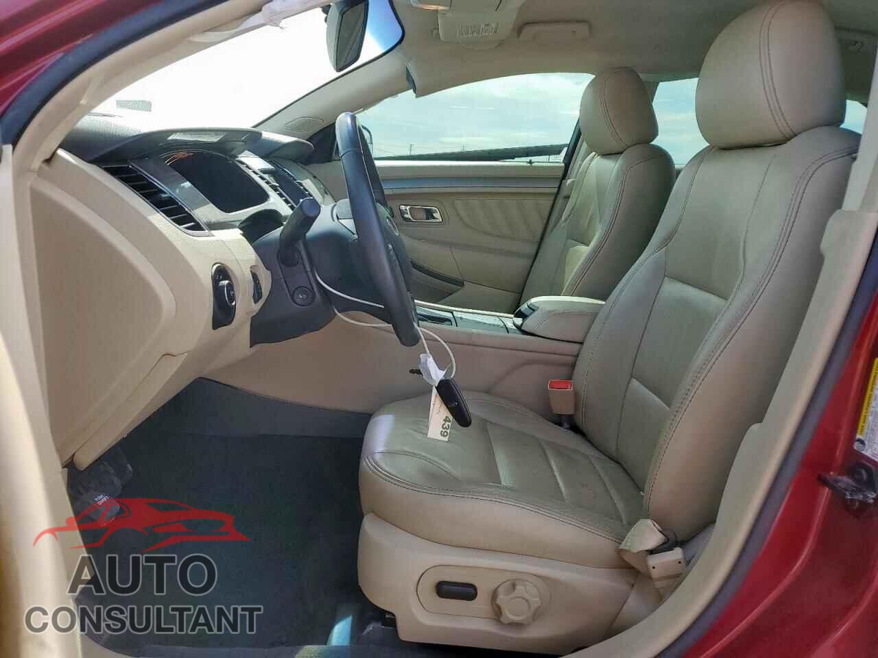 FORD TAURUS 2017 - 1FAHP2E80HG125792
